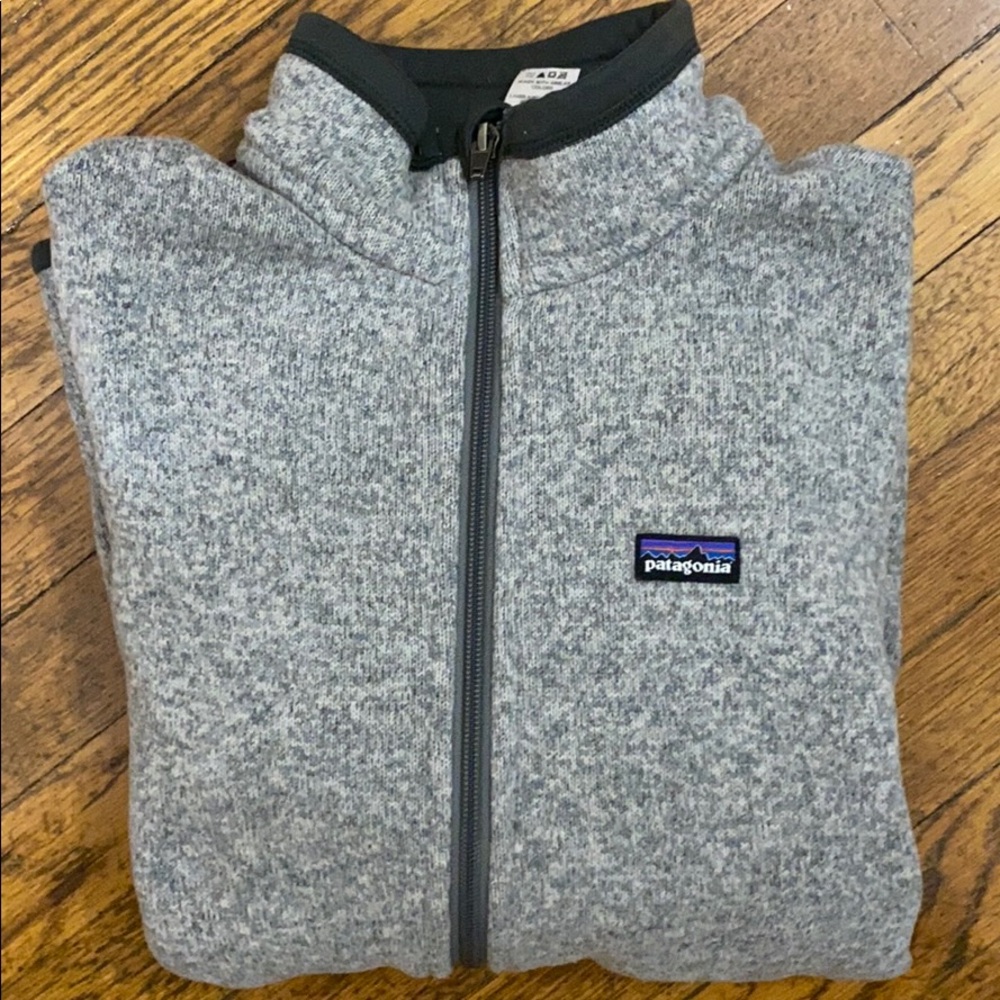 Patagonia fleece. XL boys, S women’s equivalent